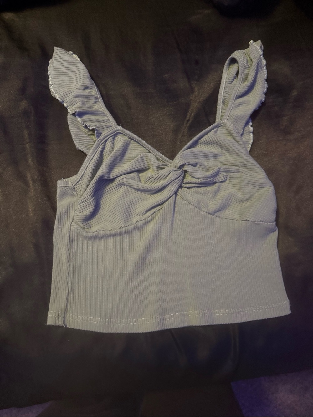 Ribbed Twist-Front Crop Tank Top - Light Gray